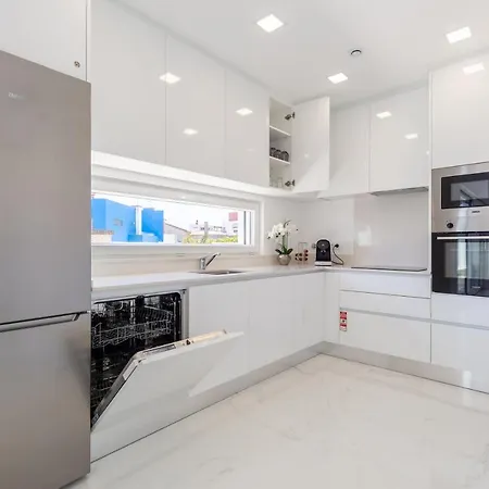 Sihem ‘s Luxury House * Santa Barbara (Lisbon)