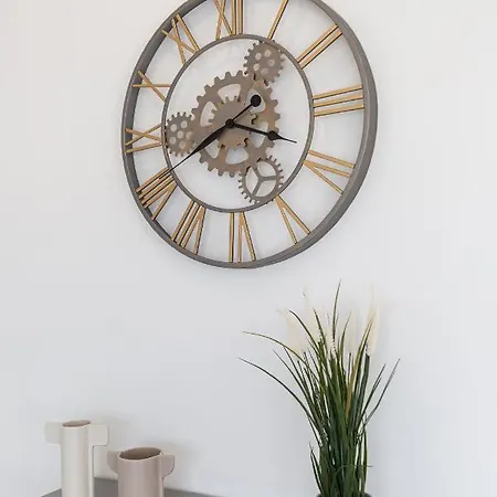 Sihem ‘s Luxury House Santa Barbara (Lisbon)