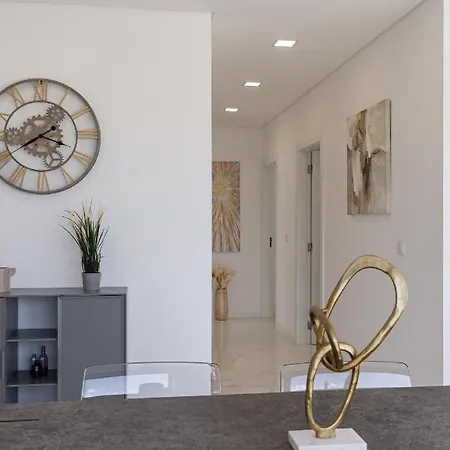 Sihem 's Luxury House Villa Santa Barbara (Lisbon)