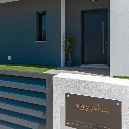Sihem 's Luxury House Βίλα *